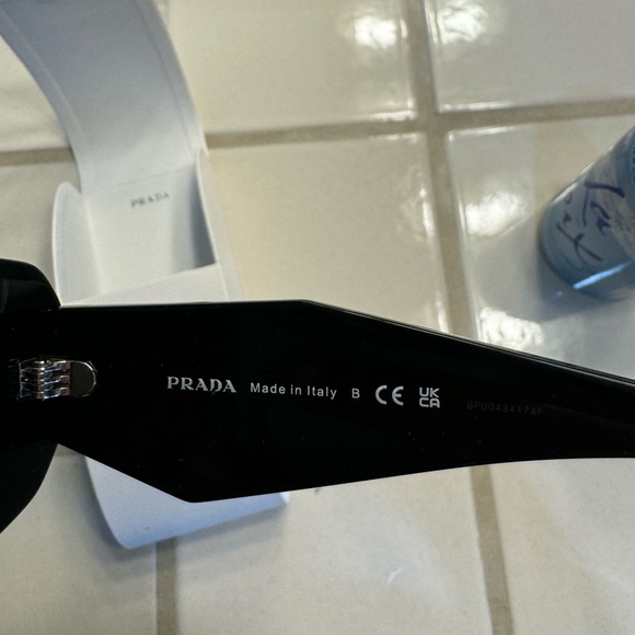 Prada Rectangular Sunglasses - Picture 8 of 9